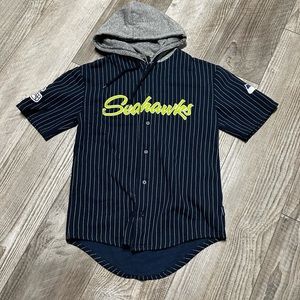 NFL Team Apparel Seattle Seahawks Short Sleeve Button Up Hoodie #76 striped Navy